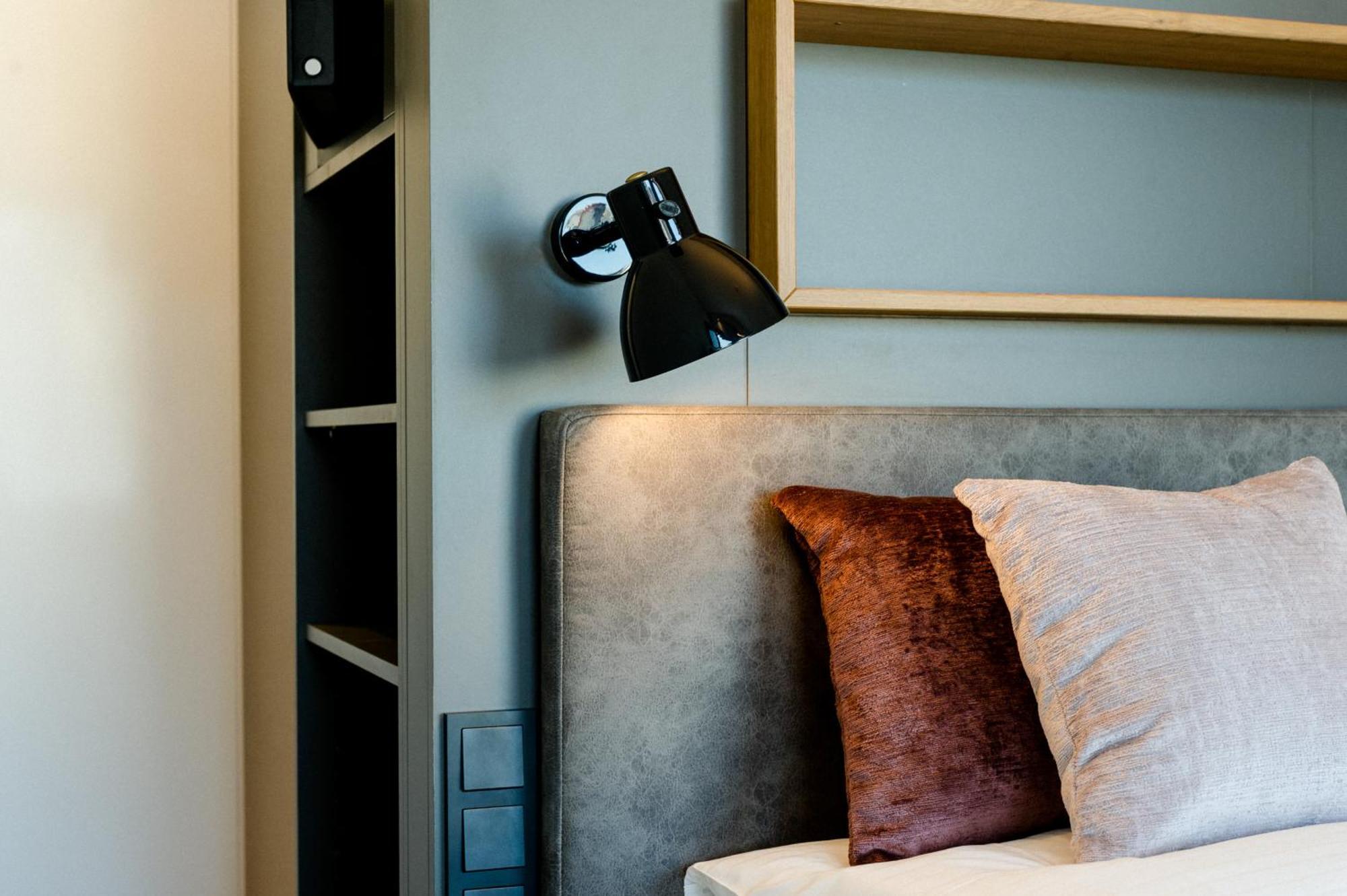 Dom Hotel Limburg Лимбург-на-Лане Екстериор снимка