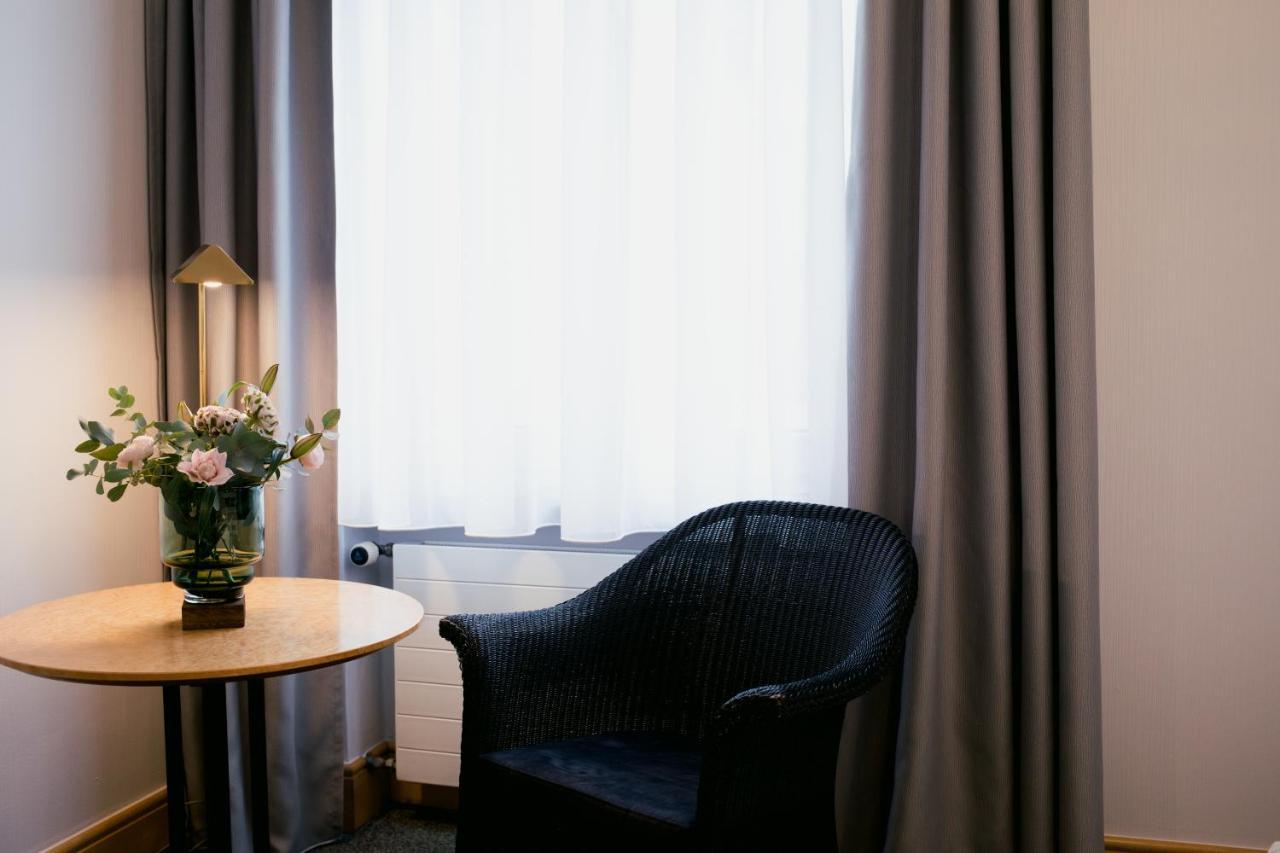 Dom Hotel Limburg Лимбург-на-Лане Екстериор снимка