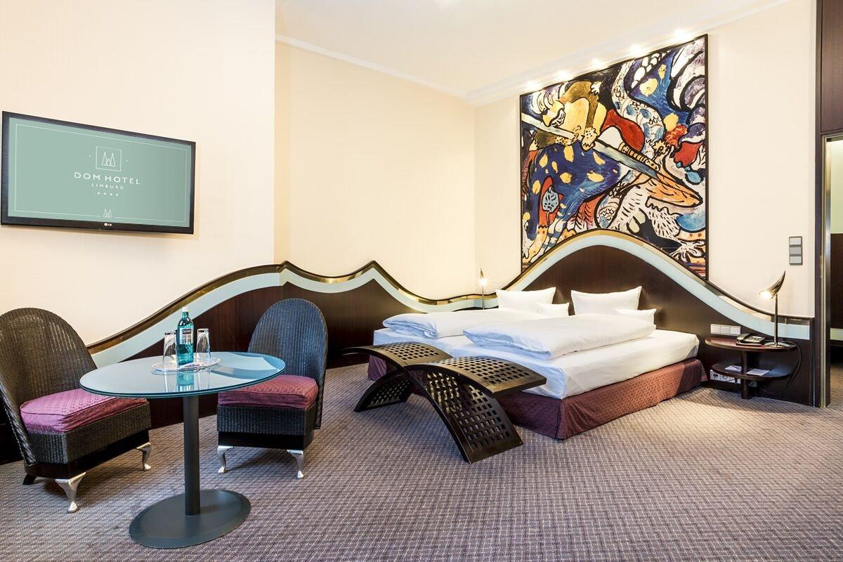 Dom Hotel Limburg Лимбург-на-Лане Екстериор снимка