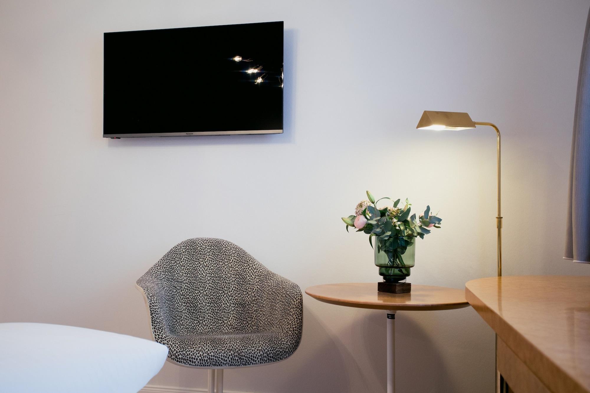 Dom Hotel Limburg Лимбург-на-Лане Екстериор снимка