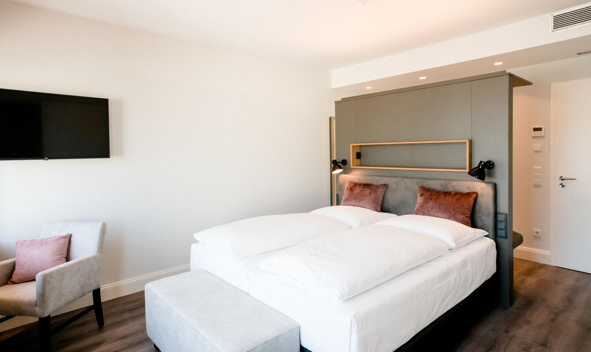 Dom Hotel Limburg Лимбург-на-Лане Екстериор снимка