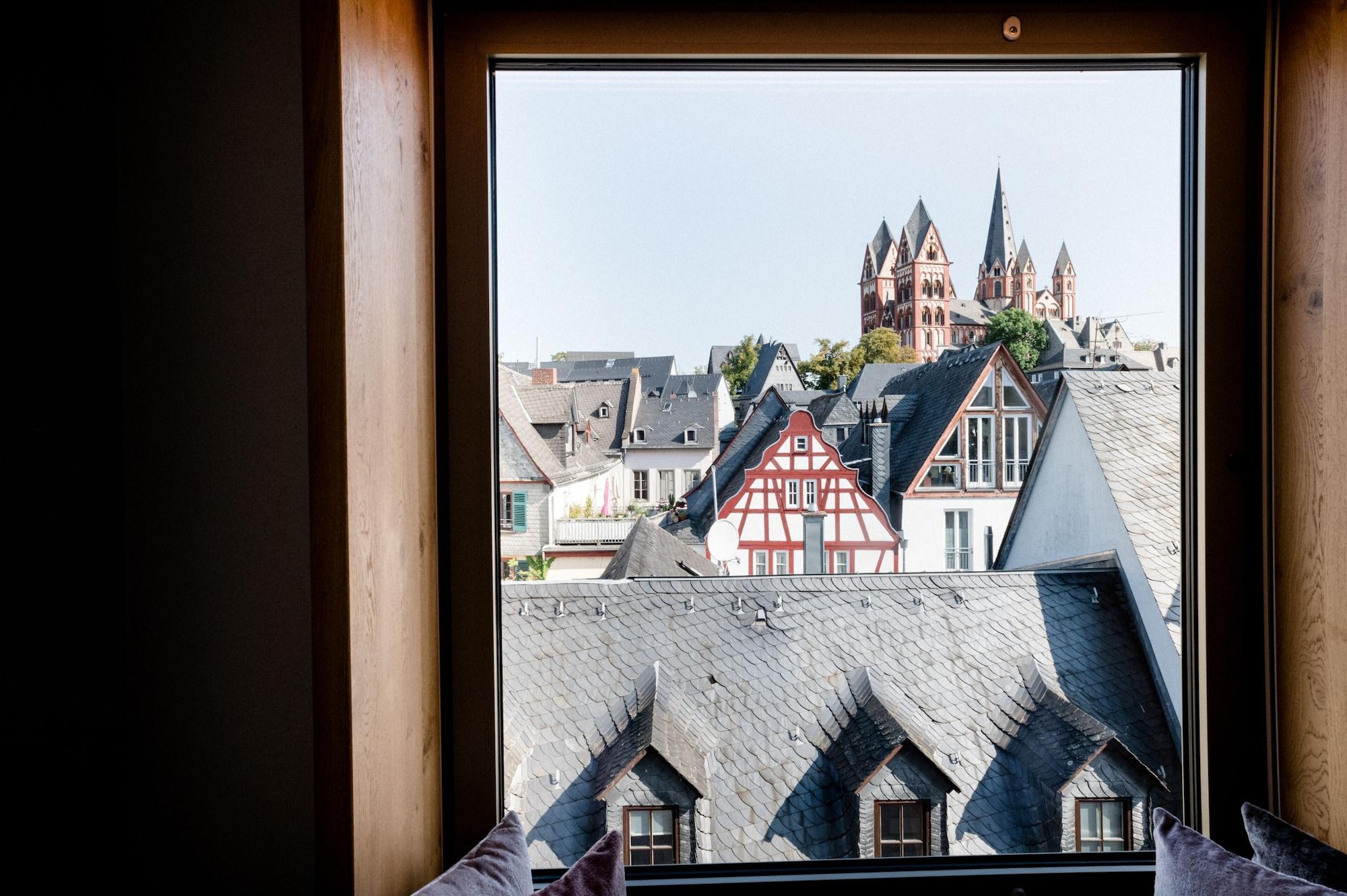 Dom Hotel Limburg Лимбург-на-Лане Екстериор снимка