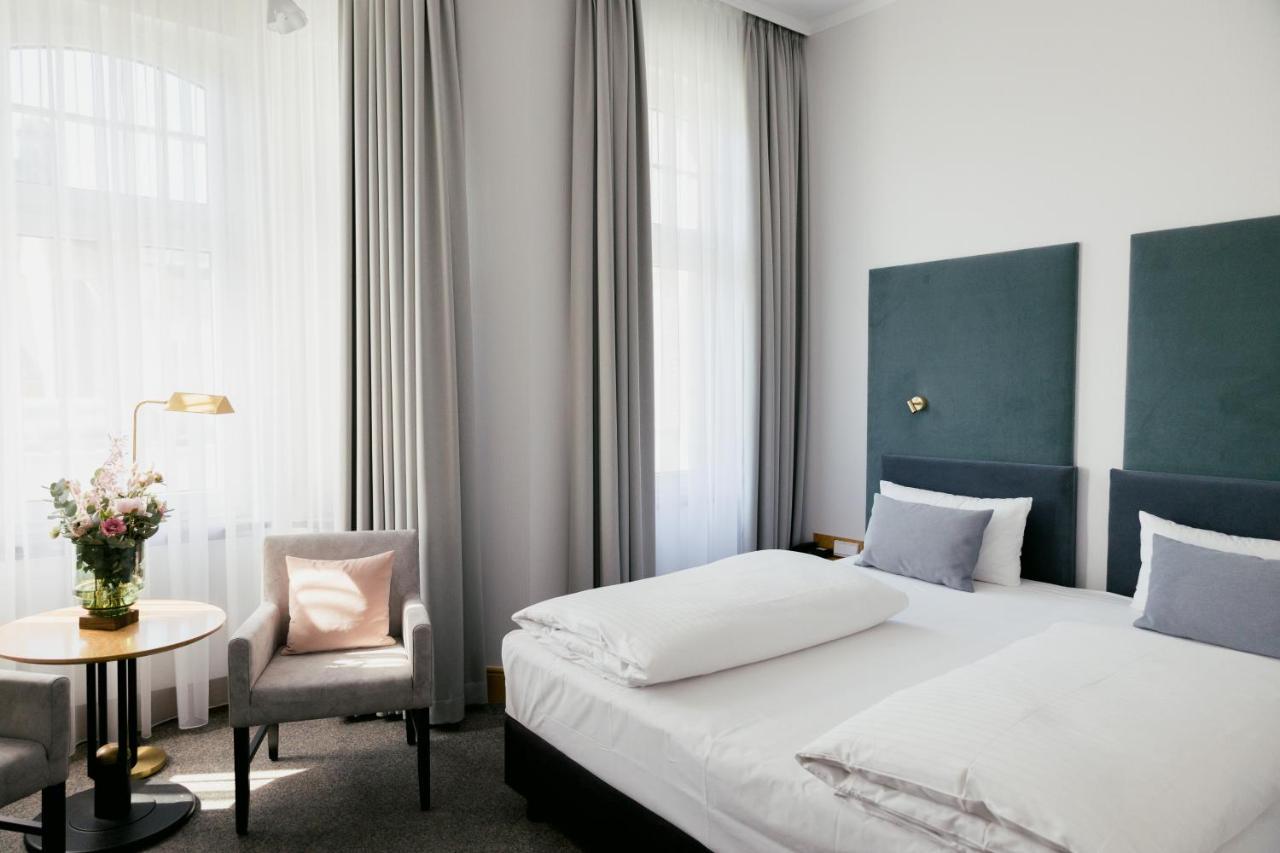 Dom Hotel Limburg Лимбург-на-Лане Екстериор снимка