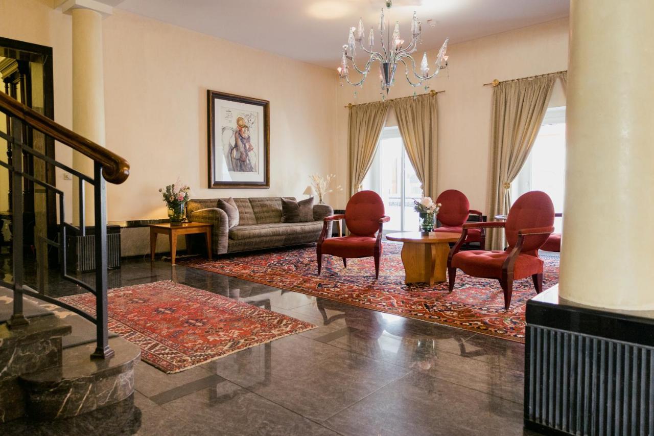 Dom Hotel Limburg Лимбург-на-Лане Екстериор снимка