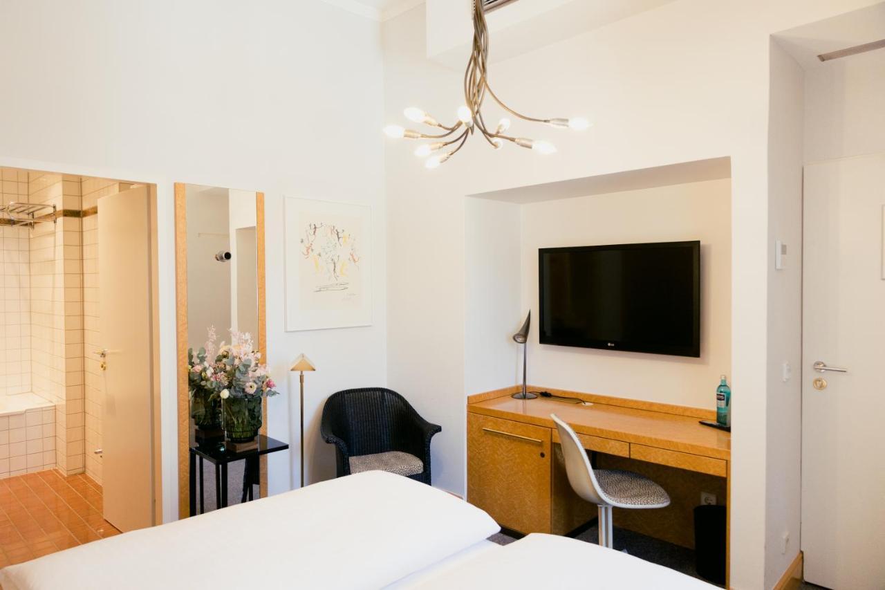 Dom Hotel Limburg Лимбург-на-Лане Екстериор снимка