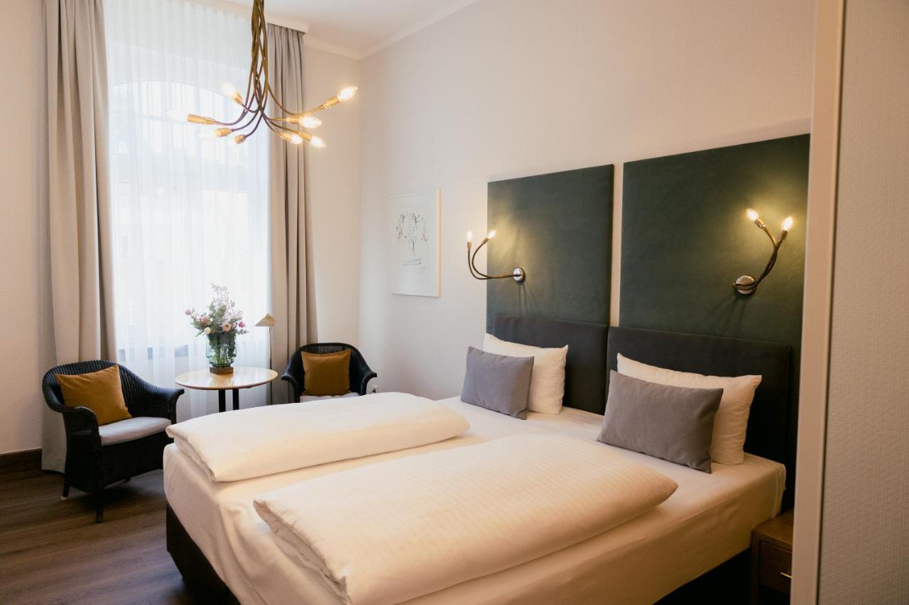 Dom Hotel Limburg Лимбург-на-Лане Екстериор снимка